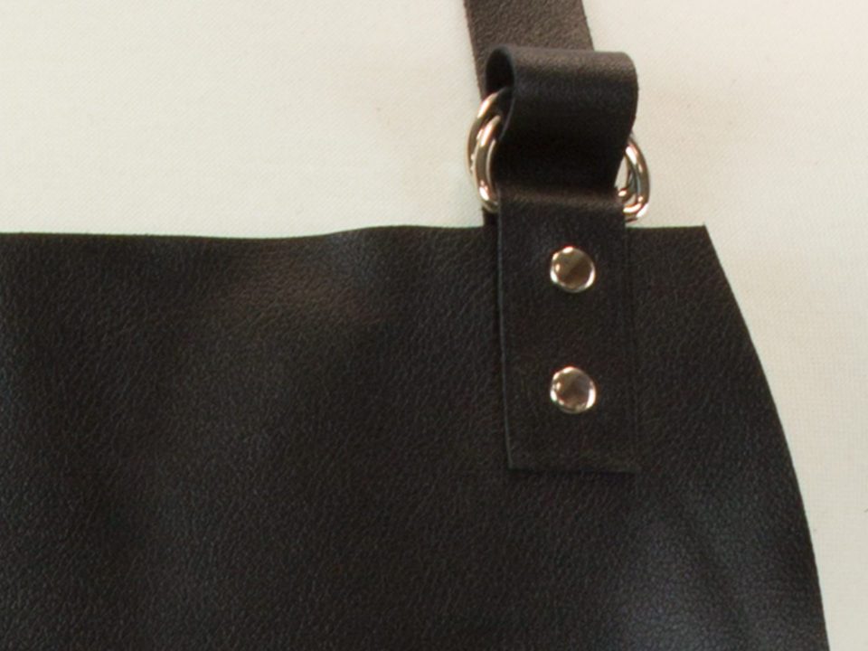 long-leather-bib-apron-silver-halter-960x720 Long leather bib with silver halter
